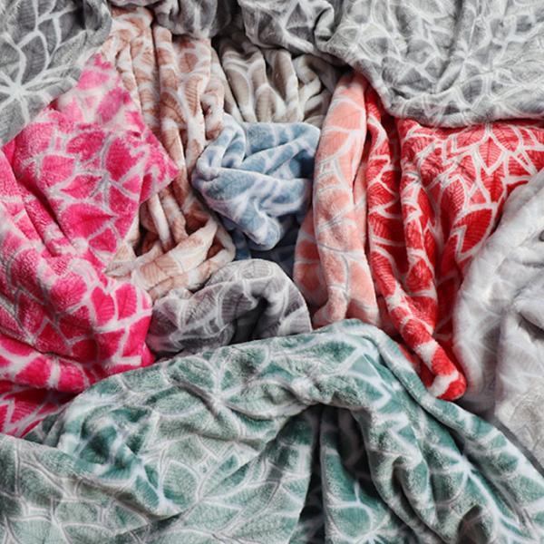 320gsm Double Sided Coral Throw Blanket Faux Throw Blanket For Winter Fade