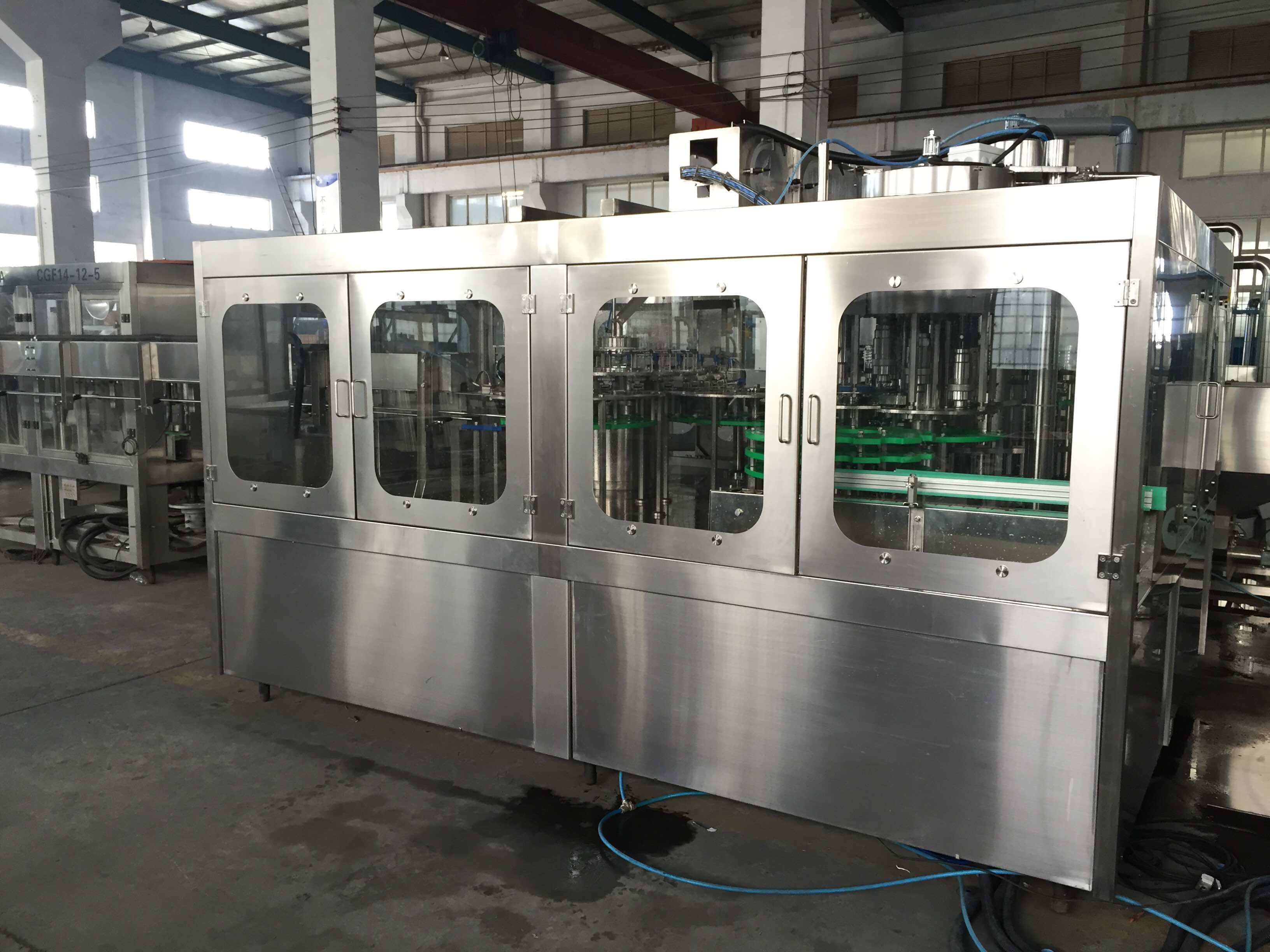 High Speed Complete Small Bottle Juice Filling Machine 500ML 200000B / H