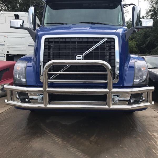Anti Corrosion Truck Deer Guard Big Rig Deer Bumper Guard For Freightliner