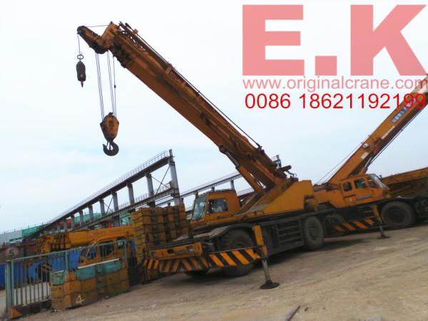 Right Hand Drive Japanese kato 45ton rough terrainc crane truck crane (KR45H