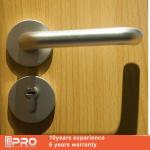 Modern Design Solid Wood Internal Doors High Strength Durable Performance