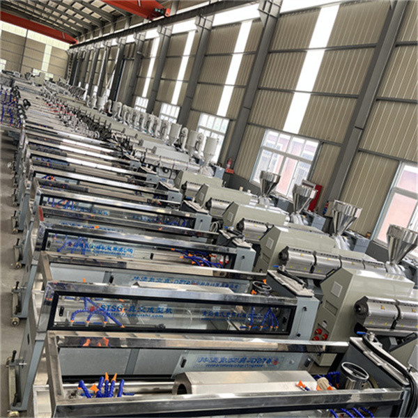 Plastic Corrugated Flexible Hose Machine , Electric Flexible Corrugated Pipe Production Line