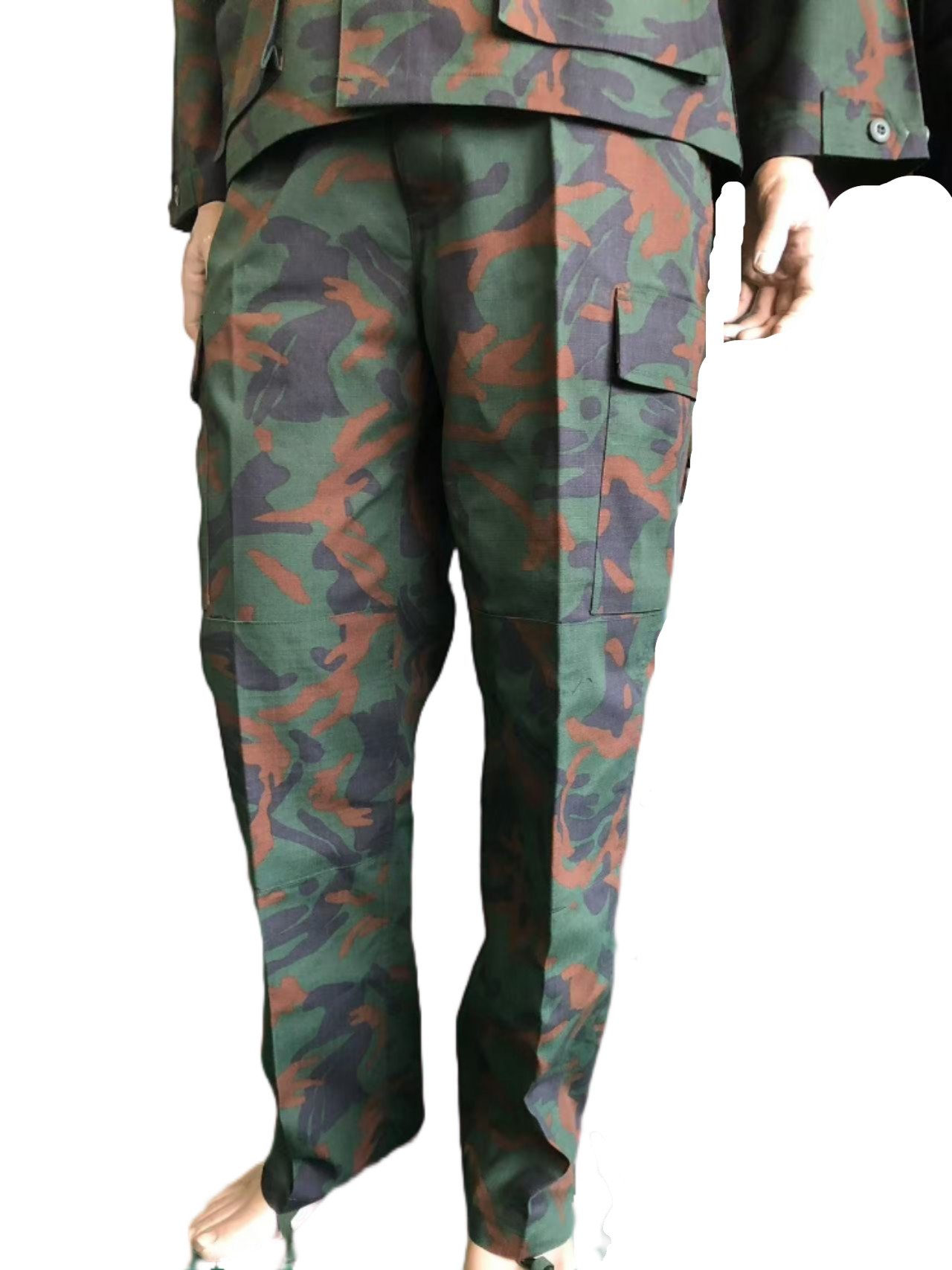 Woodland Camo Functional BDU Military Uniform For Combat And Outdoor Activities