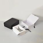 Wholesale OEM Luxury Gift Package Magnet Foldable Clothing Paper Box With Ribbon