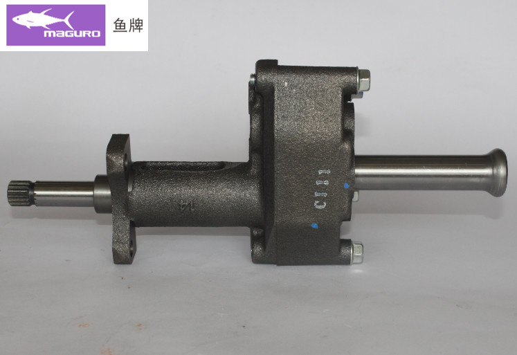 ISUZU 6BD1 6BD1T Oil Extractor Pump L210-0018M For EX200-1/2/3 SH200A1 Excavator
