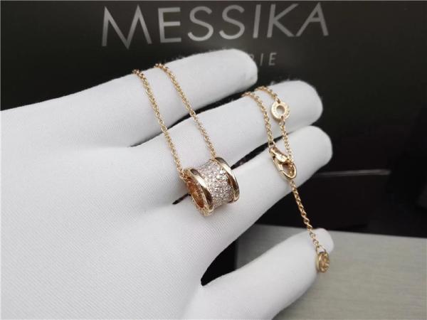 18K Yellow Gold Luxury Jewelry B Zero1 Necklace With Small Diamonds 100%