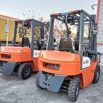 Chinese Gasoline Powered Forklift GQ-4Y Gasoline 2 Ton Forklift