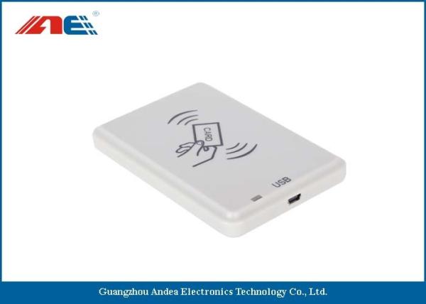 Small Portable RFID USB Reader ISO 15693 ISO 14443A / B ISO 18000 - 3M3 NFC