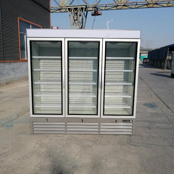 Three Glass Door Vertical Refrigerated Showcase Commercial Fridge 2040 * 740 *
