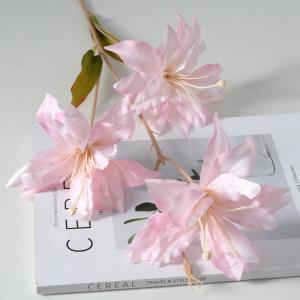 Wholesale Silk fabric lily wedding road guide home living room decoration artificial flower from china suppliers