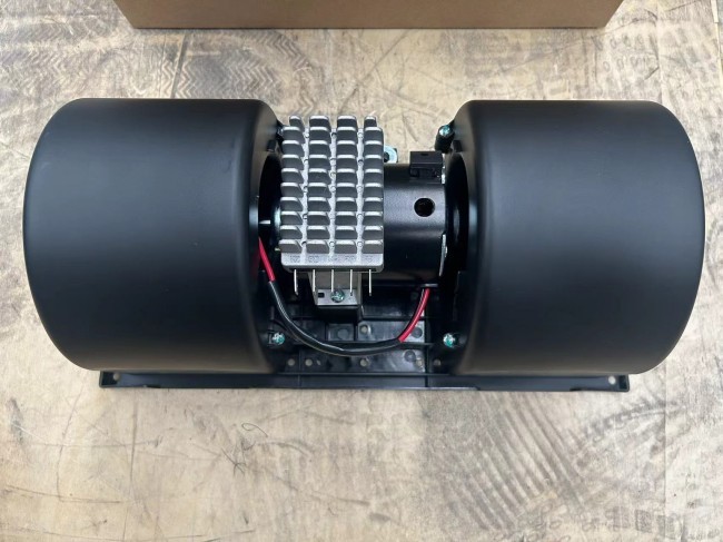 Air Blower Assembly 811W61942-0003/5 HOWO Truck Parts