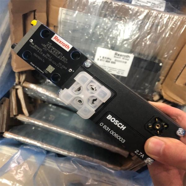 4WRPH 6 C4 B24L-2XG24Z4M 0811404038 Rexroth Hydraulic Proportional Directional Control Valve