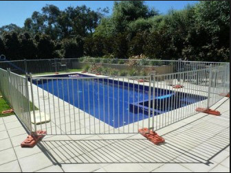 PVC Coated Temporary Mesh Fence Galvanized Wire Construction Site Fencing with best price