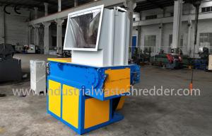 Wholesale Stable Pet Shredder Machine , Single Shaft Plastic Bottle Shredder Safe Operation from china suppliers