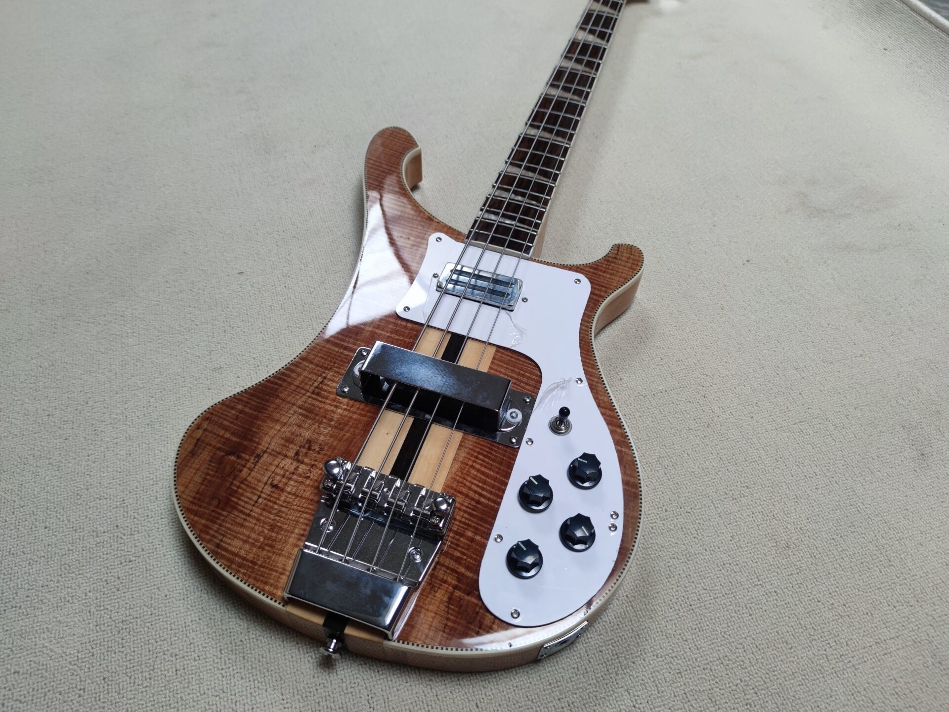 Custom 4 Strings Ricken Style Bass Guitar