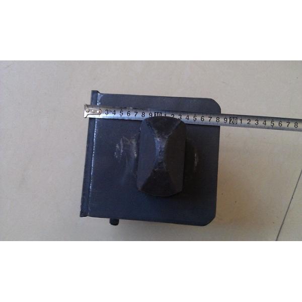 Semi Trailer Double Container Trailer Twistlock Twist Lock Front Pin Lock Trailer Parts Red and Black