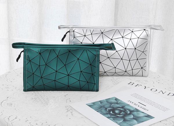 Custom logo portable large capacity simple waterproof travel toiletries storage