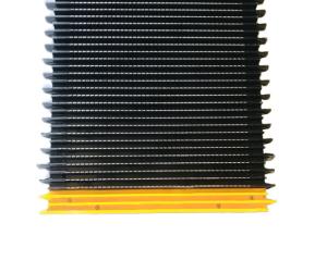 Wholesale Type 1000 Escalator Metal Pallet 2 Sides Yellow Demarcation Pallet Stainless Steel from china suppliers
