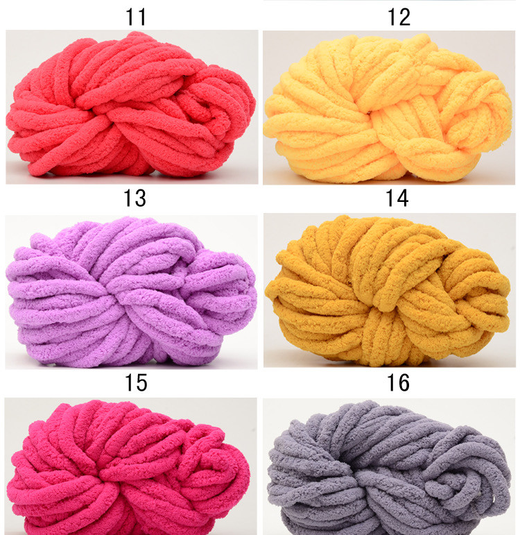 1/0.14NM 100% Polyester Soft Fluffy Round Velvet Merino Wool Yarn For Hand DIY Weaving