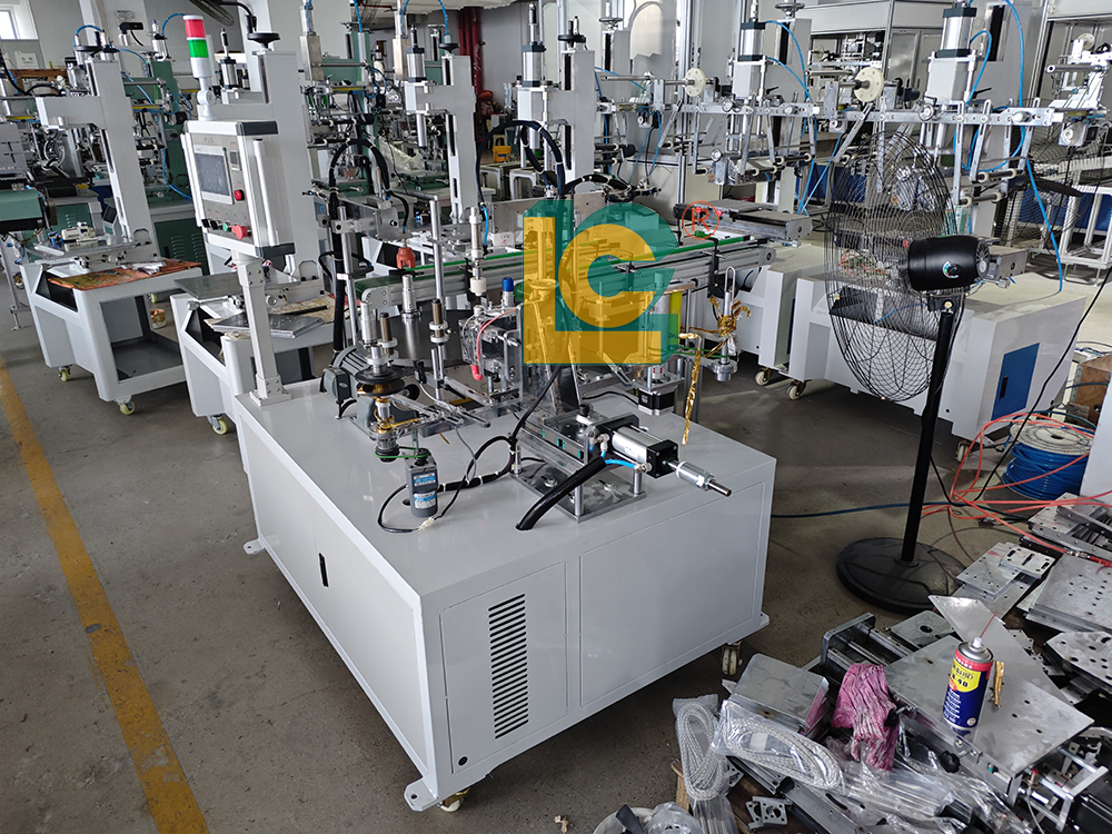 Automatic Horizontal Turntable Hot Stamping Machine TH-150/4 Four-Station Plastic Foil Embossing Machine