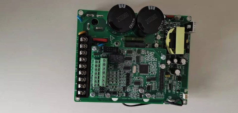 SKD IP20 IP54 IP65 MPPT solar pump VFD solar water pump inverter
