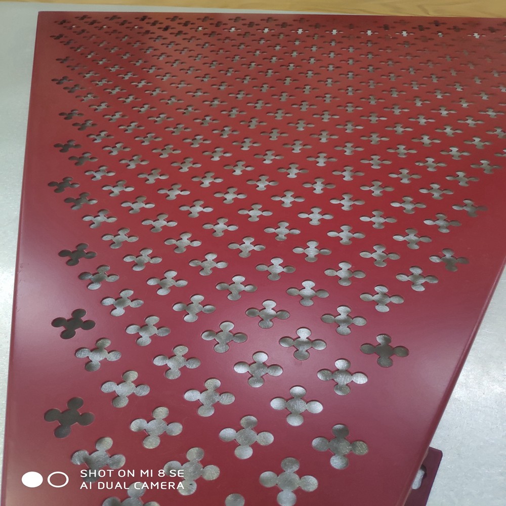 Architectural PVDF Size 1500*2500mm Perforated Metal Mesh Sheet