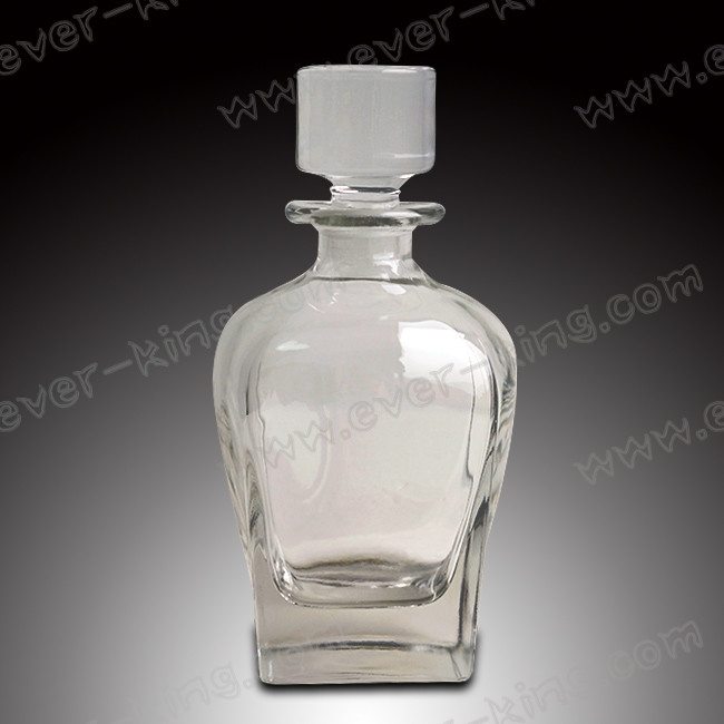 Glass cap 500 ML Round Oval Rum Tequila Bottle