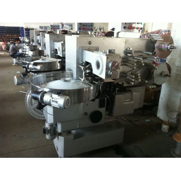 SC-600 double twist wrapping machine