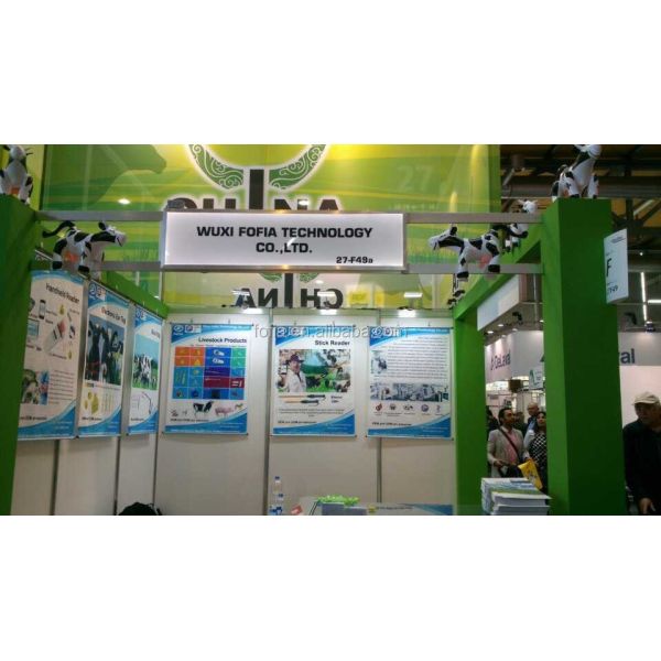 Electronic Custom Ear Tag for Cattle RFID Technology FDX-B Type Plastic & TPU Material Model ET907