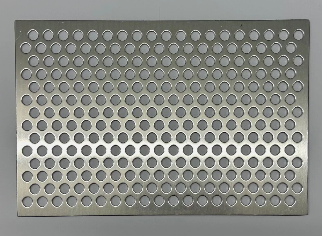 Powder Coating Architectural Exterior Facades Decoration Perforated Aluminum Metal Mesh