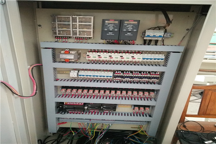 Fiberglass Siemens PLC Control Automatic Mgo Board Production Line with Thin Slurry Surface