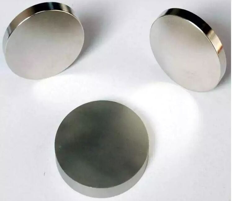 350C Sm2Co17 Small Round Black Assembly Magnets For Sensor ODM