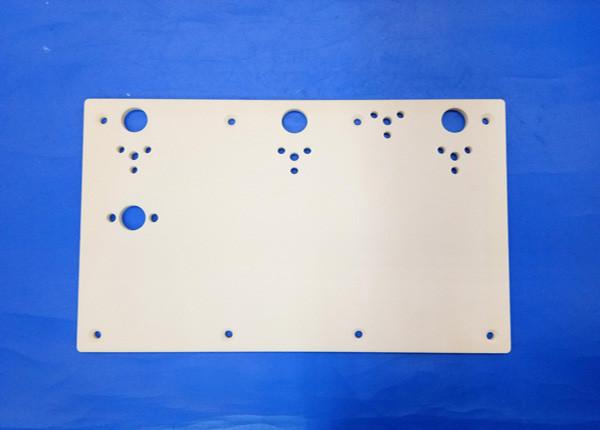 Supply Customized AL2O3 Precision 95%-99.99% high Quality Alumina Ceramic