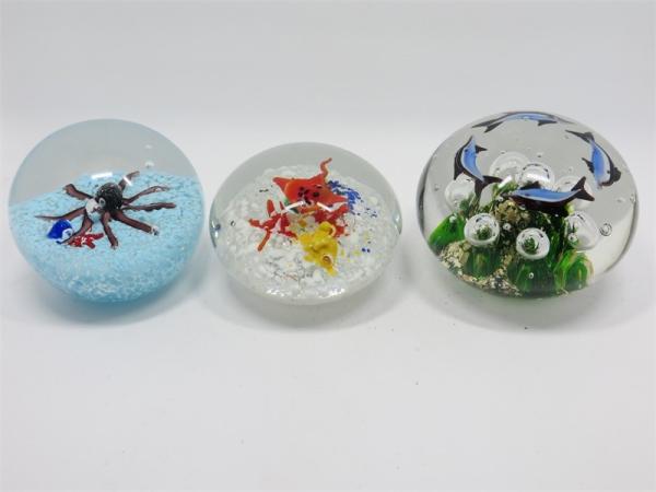 Glass paperweight, glass ball, glass round ball, hand made glass, home
