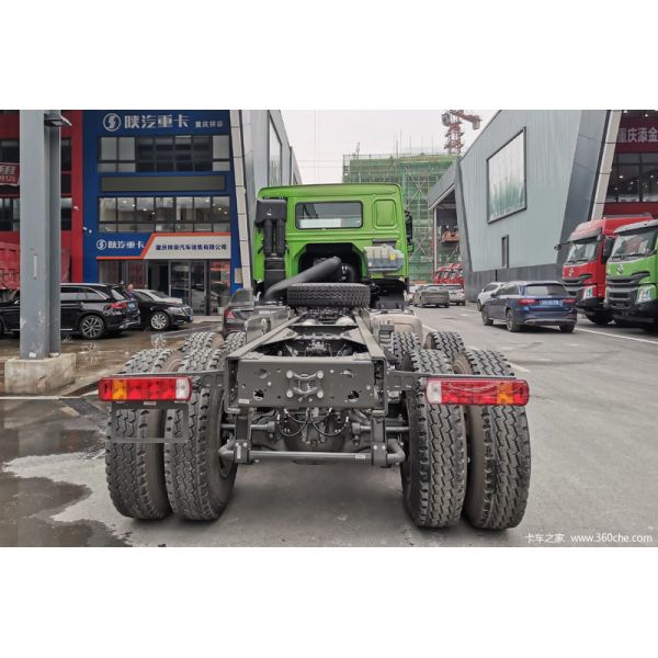 Normal Driver's Seat Sinotruk Howo 371 Hp Euro 2 Manual 6X4 Diesel Engine Truck Head