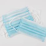 Adults Protective Sterile Face Masks , Earloop Procedure Masks 25 + 20 + 25GSM