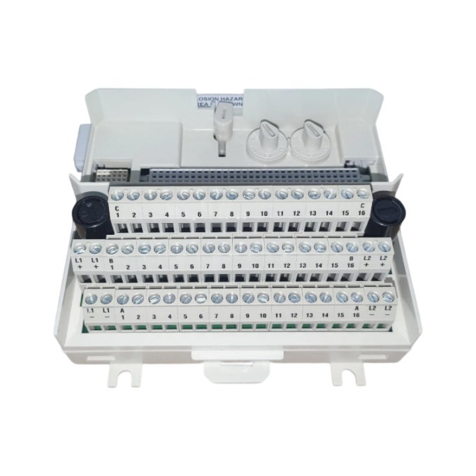 ABB TU830V1 Extended Module Termination Unit for S800 I/O Systems