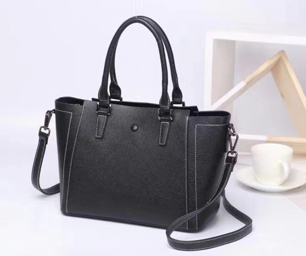 Polyester Cotton Lining Red Cow Leather Tote Handbags For Women