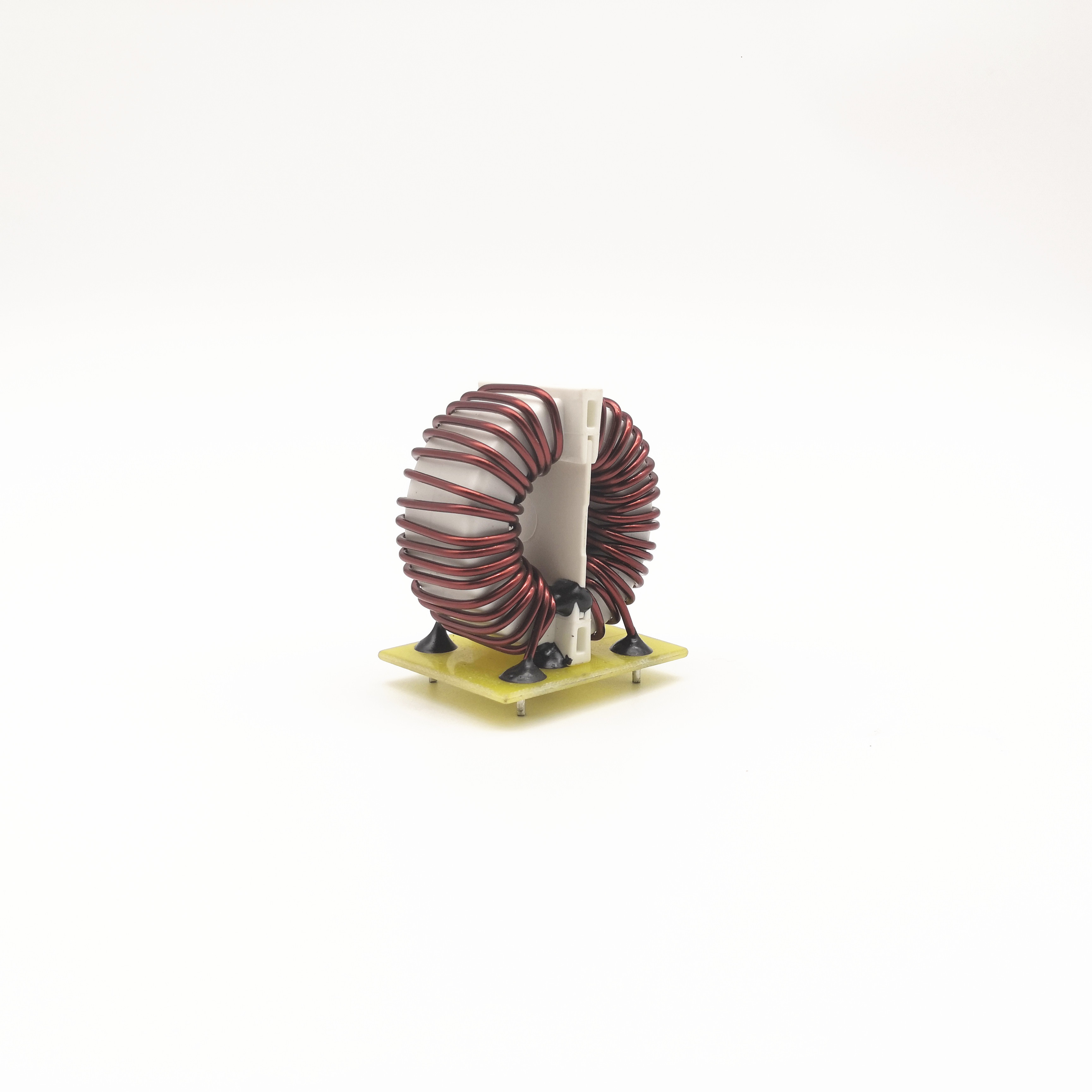 Through Hole Choke Coil Inductor Ultrafine Crystal Inductor For Portable Equipment