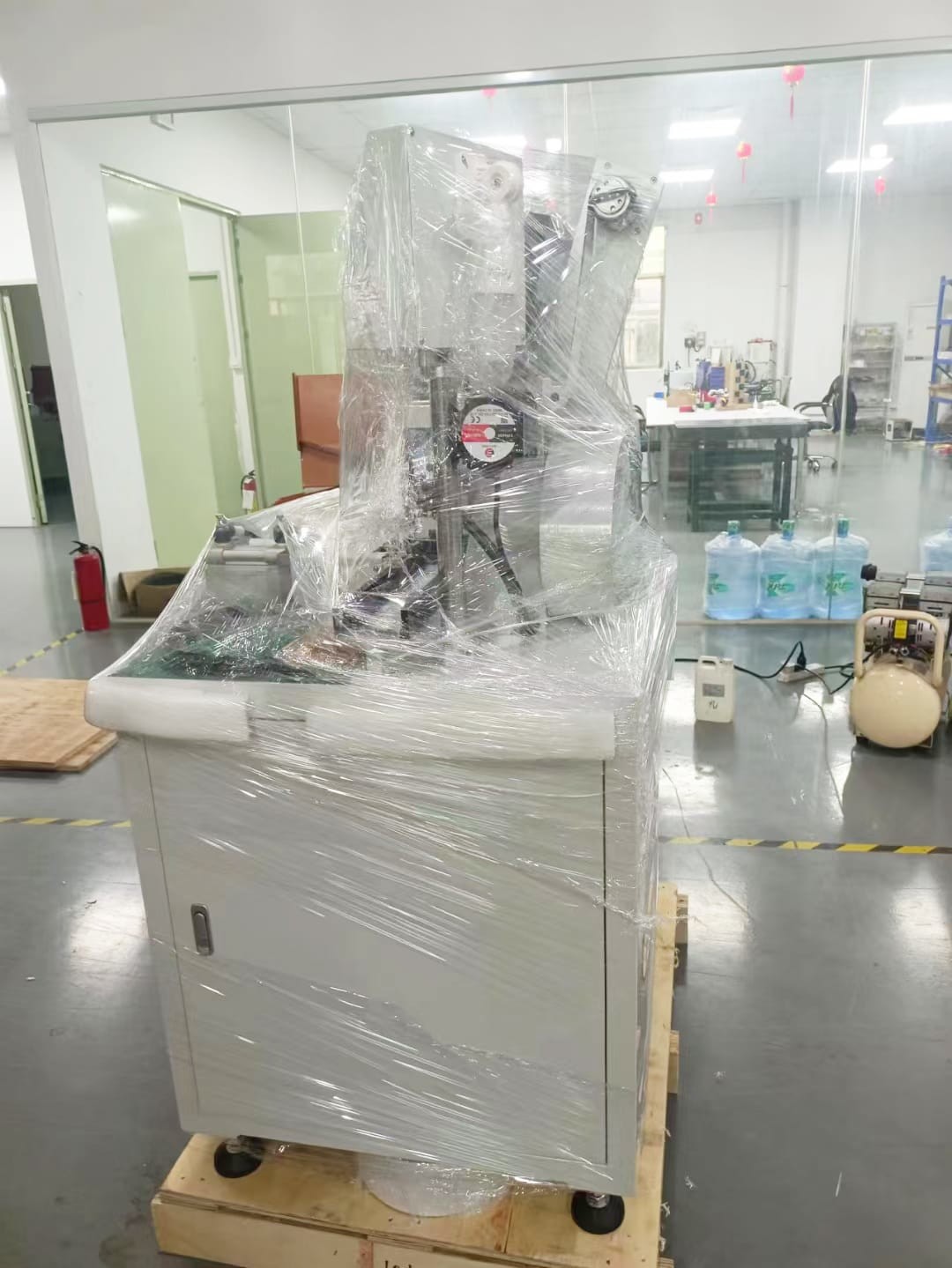 Battery Insulation Paper Applier Machine Stick Machine For 18650 And 21700 Cells
