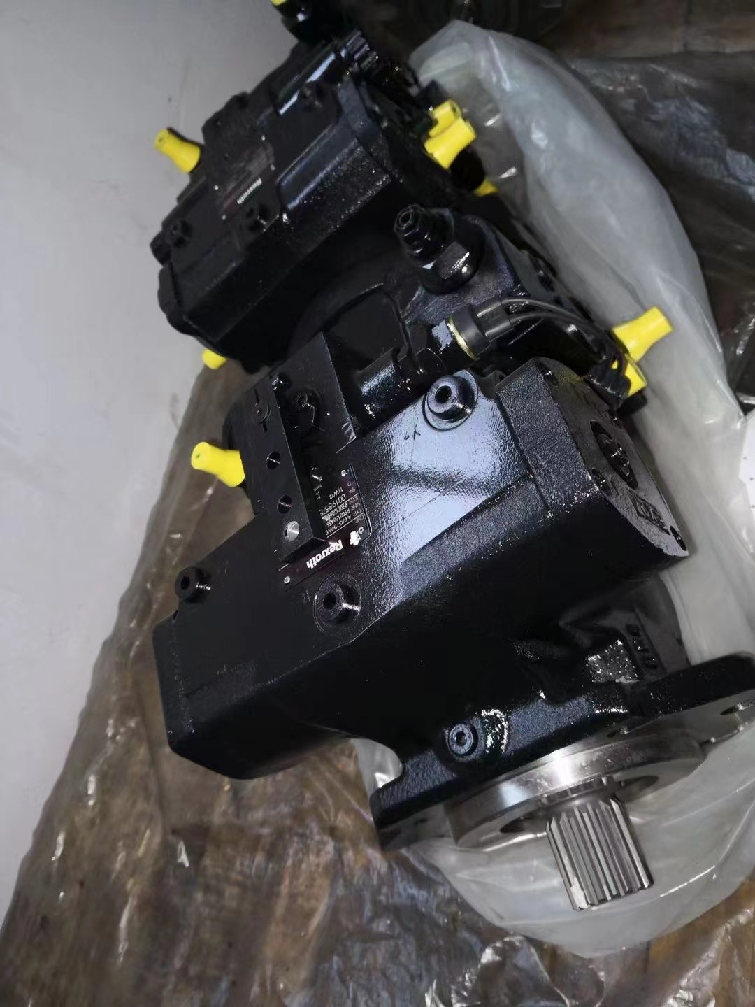 HYDRAULIC RADIAL PISTON PUMP A4VG HYDRAULIC PISTON PUMP AXIAL PISTON VARIABLE PUMP A4VG SERIES 40 HIGH TOTAL EFFICIENCY