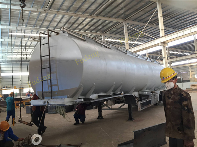 60000 Liters fuel tank truck trailer for edible cooking oil delivery sale