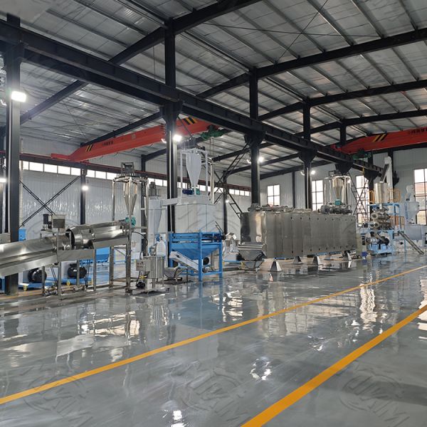 Meat , Beans , Vegetable pet chewing food extrusion machine with Twin - screw