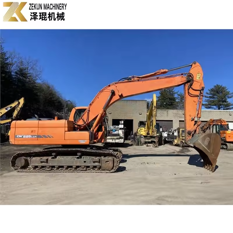 Original Hydraulic Cylinder Doosan DX225LCA Excavator 0.92m³ Bucket