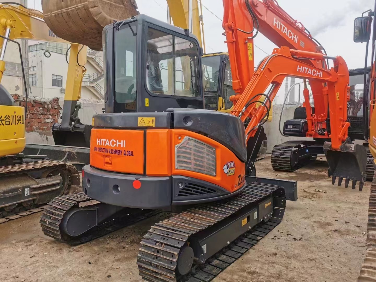 Second hand Hitachi ZX50U excavator is of good quality and affordable price