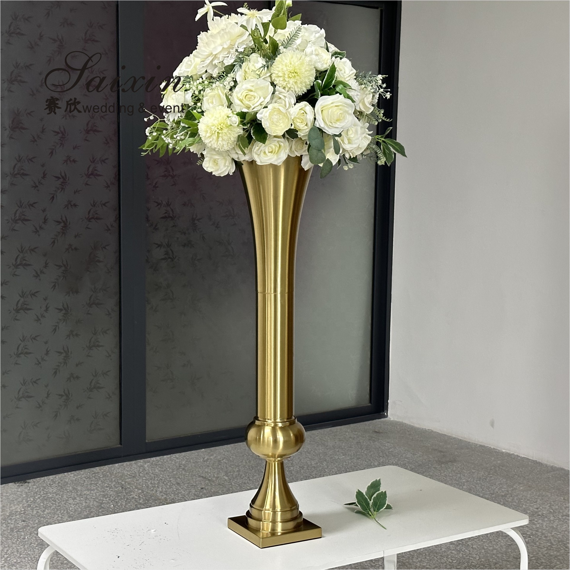Tall Black Metal Flower Stand Arrangement Wedding Centerpiece