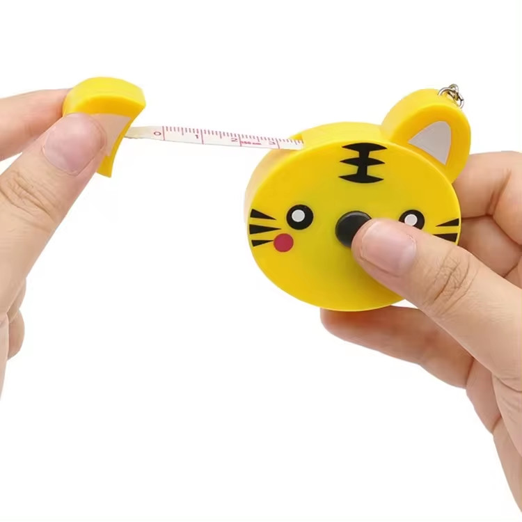 Cartoon Tape Measure 150cm 60 Inch Mini Portable Cute Animal Shape Key Ring Automatic Tape Measure Panda Frog Piggy