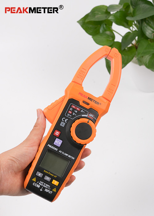 Overload Protection Digital Clamp Meter Multimeter 600V MAX Measurement Range