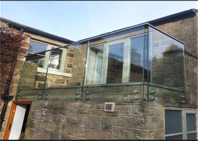 U Channel Glass Deck Railing Systems DIY Installation For Indoor / Outdoor Venues