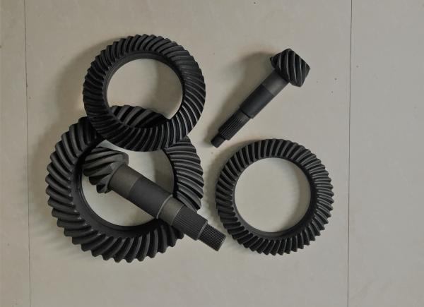 Quality High Performance Spiral Bevel And Pinion Gear Anti - Oil Carburizing Heat Treatment for sale